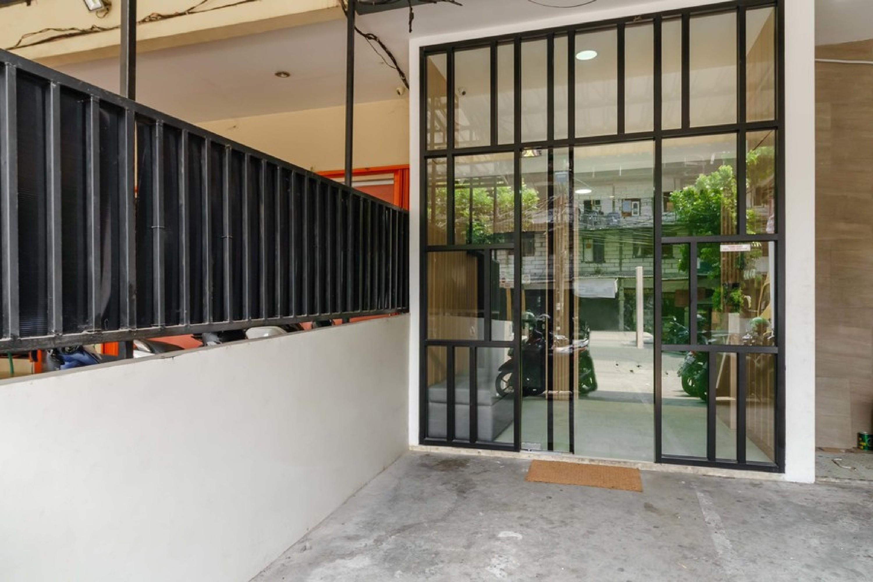 Reddoorz @ Mangga Besar 2 Hotel Jakarta Buitenkant foto